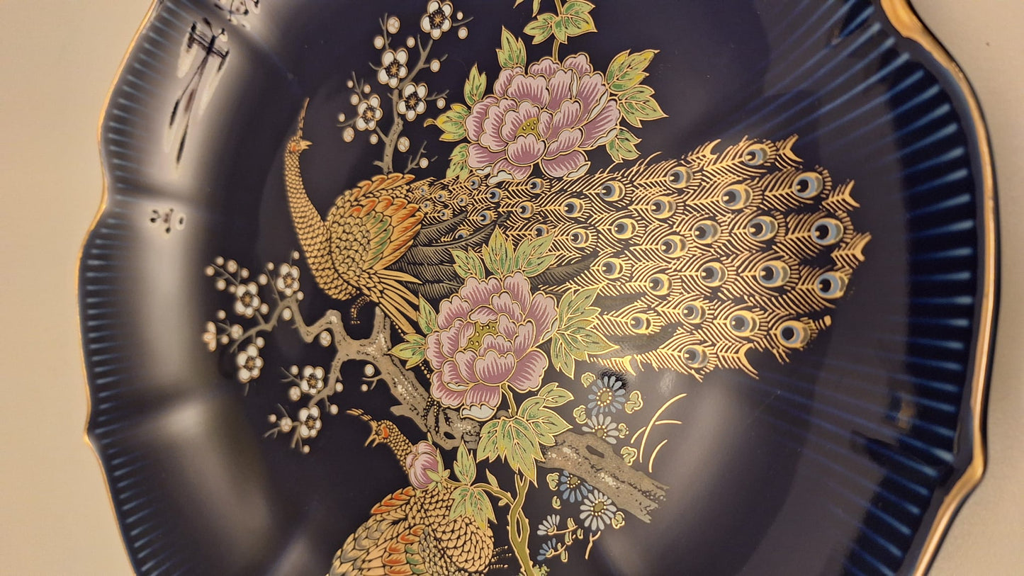 Descopera farfurie japoneza rara din anul 1884 cu semnul Dai Nippon si Mon-ul familiei Shimazu.