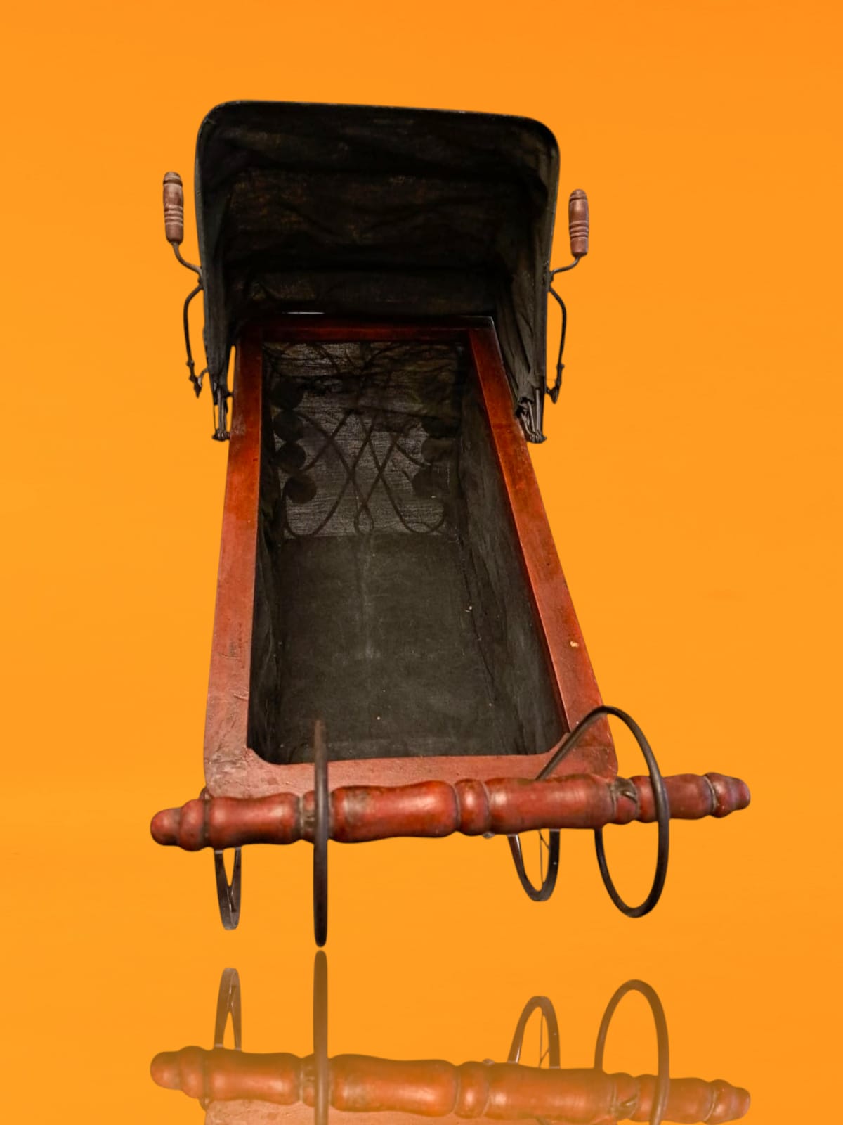 Carucior Vintage de Papusi din Rachita, anii '30