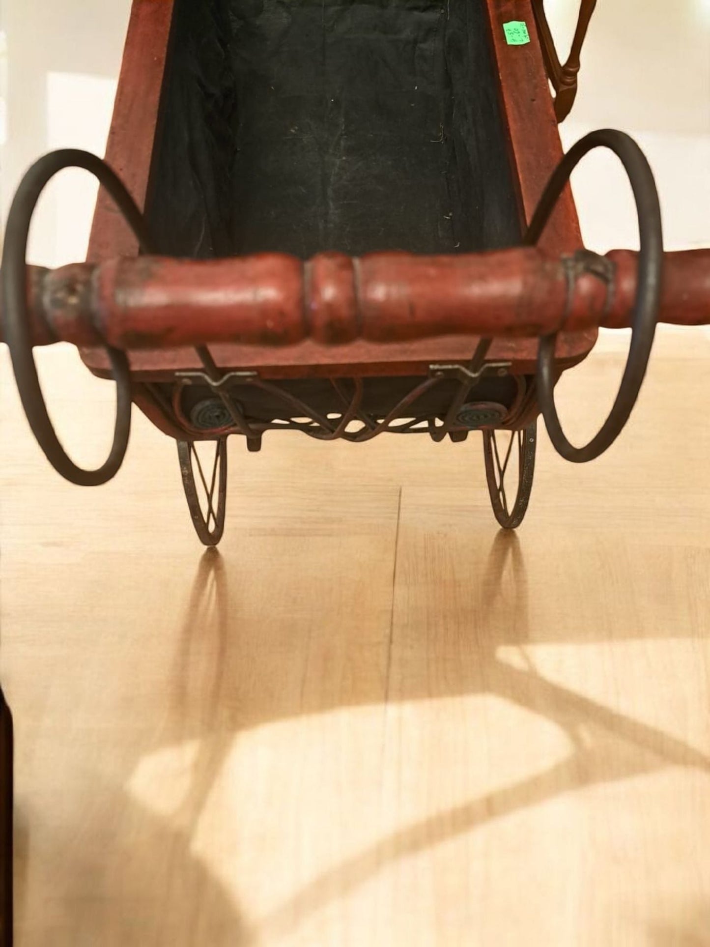 Carucior Vintage de Papusi din Rachita, anii '30