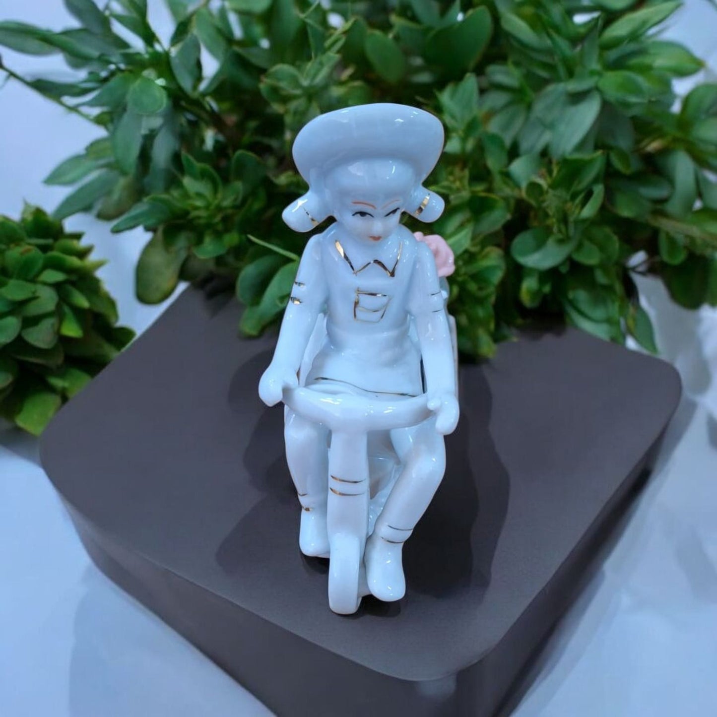 Figurina Vintage din Portelan