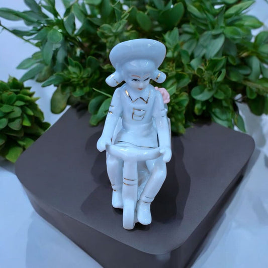 Figurina Vintage din Portelan